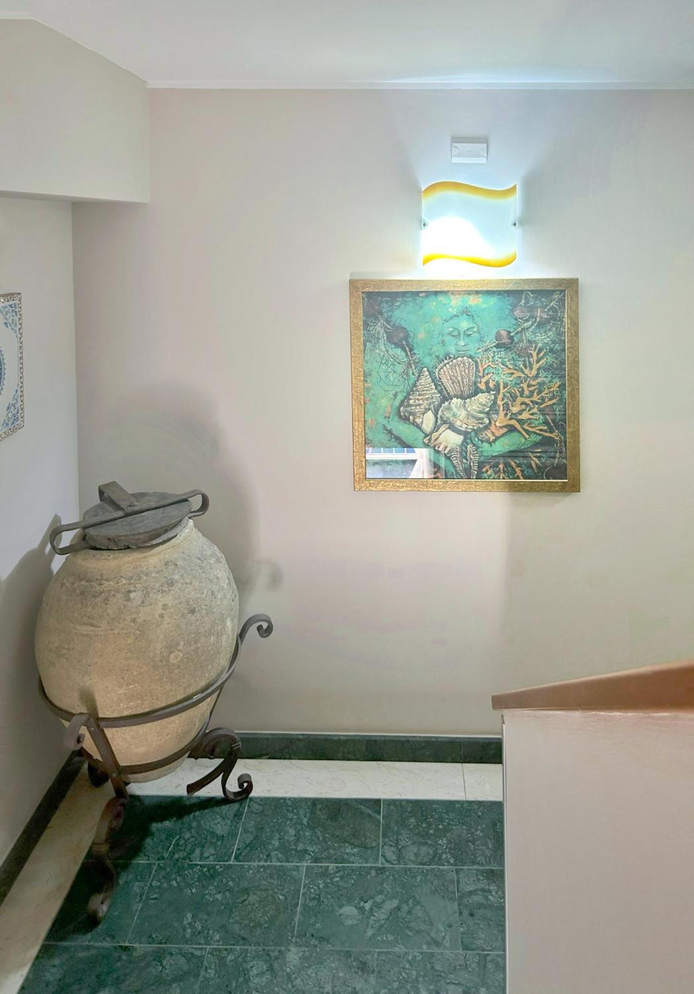 ジャルディーニ・ナクソス La Piazzetta Bed & Breakfast エクステリア 写真
